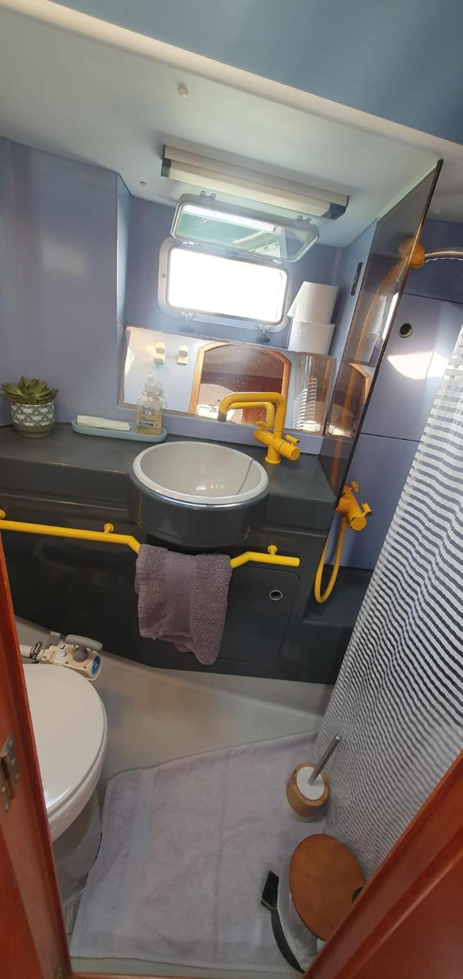 Coriandre 2 - Dormir Sur Un Grand Voilier 9 Personnes By Nuits Au Port La Rochelle  Exterior foto